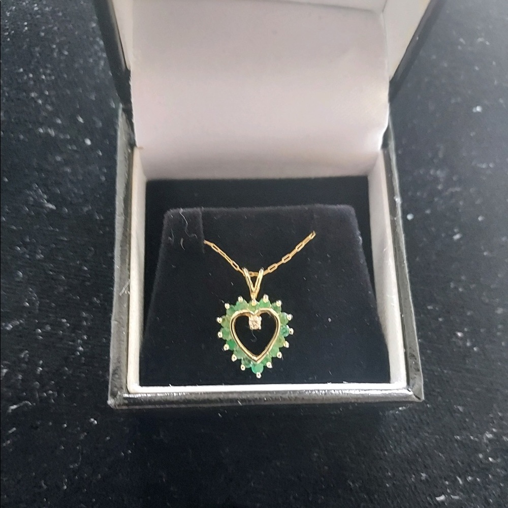 14k gold necklace, emerald heart. 1.5mm emeralds, 2point diamond. 16in 14k chain